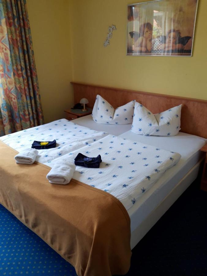 Hotel Zur Altstadt Τσέλε Εξωτερικό φωτογραφία