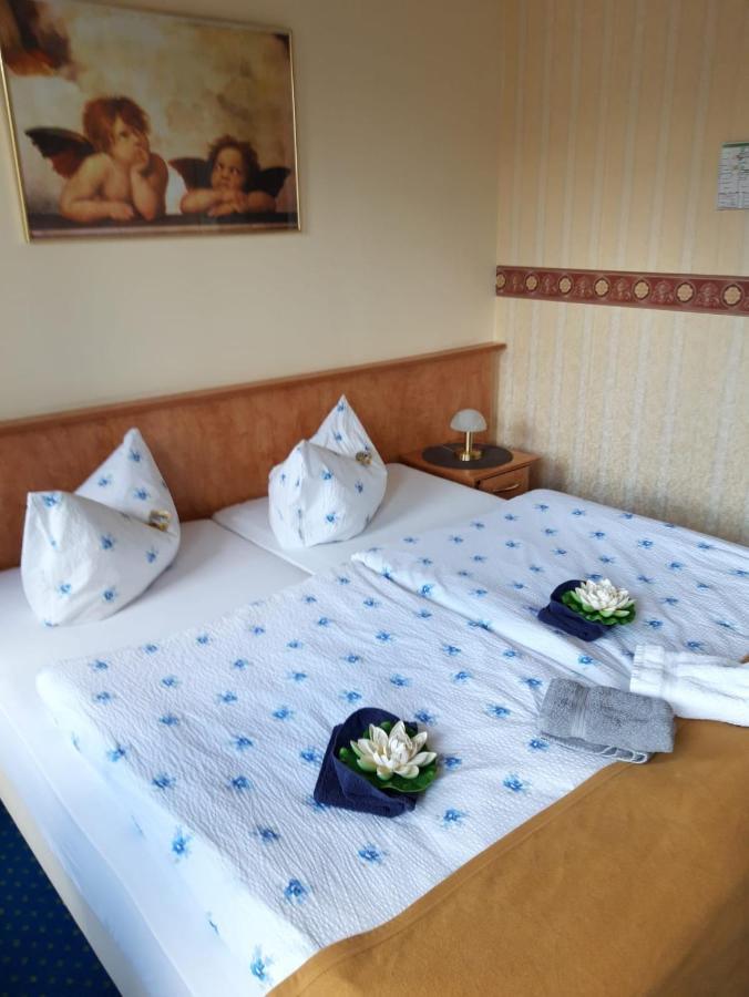 Hotel Zur Altstadt Τσέλε Εξωτερικό φωτογραφία